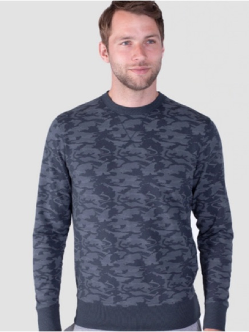 Tasc Performance Gunmetal Camo
Sweatshirt